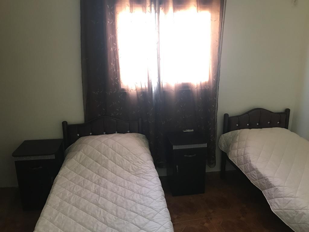 Sami Hostel Йерихон Екстериор снимка